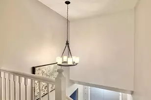 13 Gratz Ct, Cherry Hill, NJ 08002 - Photo 10