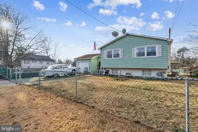 100 Garden Avenue, Gloucester Township, NJ 08012 - Photo 1