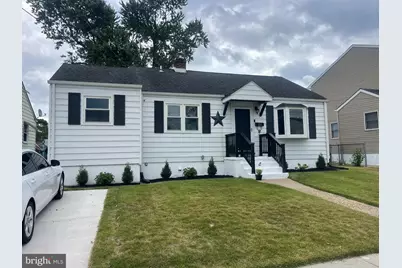 205 Warren Avenue, Bellmawr, NJ 08031 - Photo 1