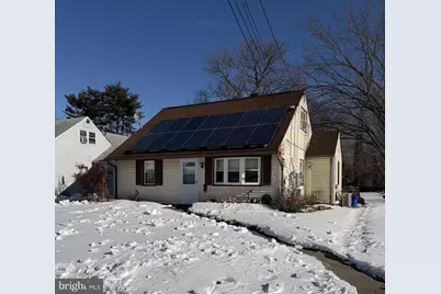 9 E Williams Avenue, Barrington, NJ 08007 - Photo 1