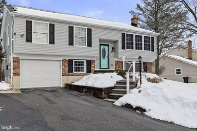 25 Lamp Post Lane, Somerdale, NJ 08083 - Photo 1