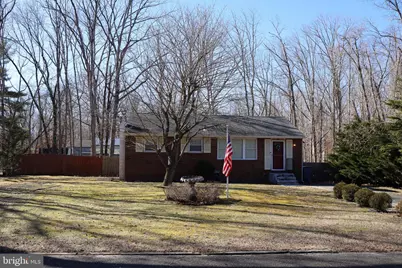 307 Edwards, Chesilhurst, NJ 08089 - Photo 1