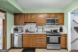 1917 Sussex Ave, Cherry Hill, NJ 08003 - Photo 8