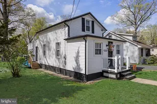 42 E 6th Ave, Pine Hill, NJ 08021 - Photo 2