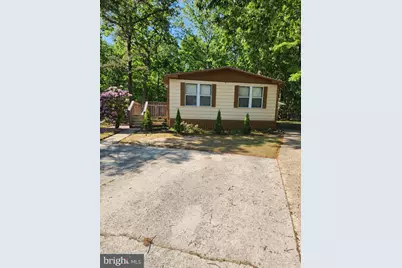 79 Skyline Dr, Sicklerville, NJ 08081 - Photo 1