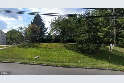 704 Laurel Road, Lindenwold, NJ 08021 - Photo 1