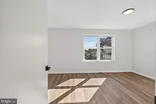 930 Lois Ave, Camden, NJ 08105 - Photo 26