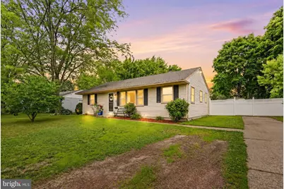 11 Warwick Road, Stratford, NJ 08084 - Photo 1