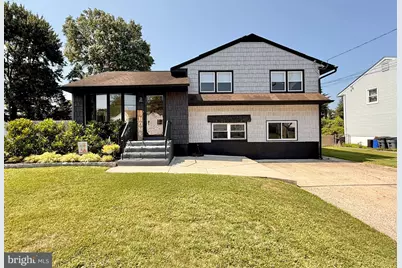 142 Edwards Drive, Gloucester City, NJ 08030 - Photo 1