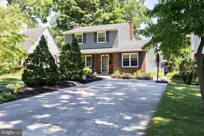 503 W Elma Avenue, Laurel Springs, NJ 08021 - Photo 1