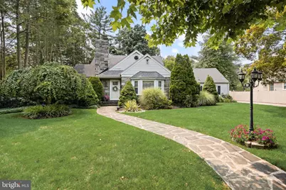 505 W Crystal Lake Avenue, Haddon Township, NJ 08033 - Photo 1