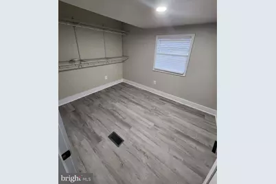 204 Kentucky Ave, Monroe Township, NJ 08094 - Photo 8