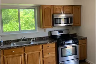 1009 Hessian Ave, West Deptford, NJ 08093 - Photo 4