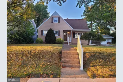 338 E Red Bank Avenue, Woodbury, NJ 08096 - Photo 1