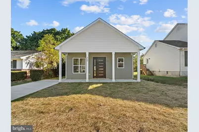 320 E Clayton Avenue, Clayton, NJ 08312 - Photo 1