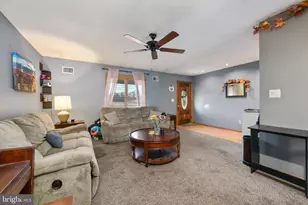 192 Altair Dr, Sewell, NJ 08080 - Photo 4