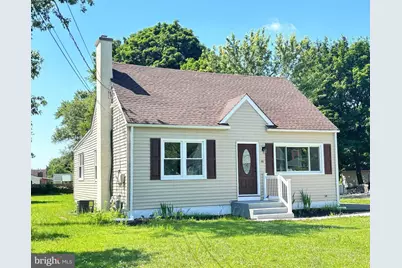 60 Roberts Avenue, Clayton, NJ 08312 - Photo 1