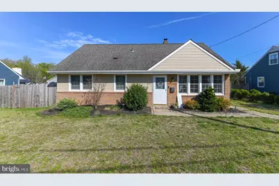 637 Muhlenberg Avenue, Deptford, NJ 08096 - Photo 1