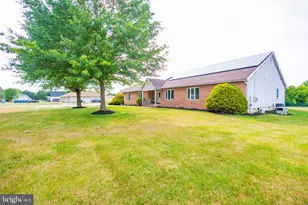 619 Sun Haven Dr, Clayton, NJ 08312 - Photo 2