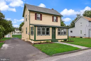 218 E Linden St, Clayton, NJ 08312 - Photo 2