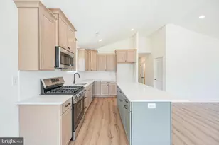 127 Newton Ave, Greenwich Township, NJ 08027 - Photo 6