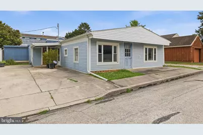 374 Maple Avenue, Hanover, PA 17331 - Photo 1