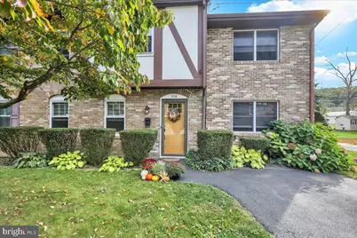 226 W Ruth Avenue, Robesonia, PA 19551 - Photo 1