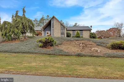 1064 Mahlon Drive, Leesport, PA 19533 - Photo 1