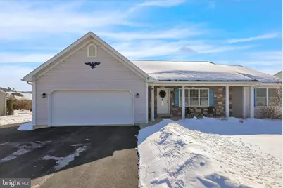 28 Versailles Court, Reading, PA 19605 - Photo 1