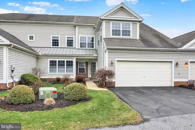 424 Oak Hill Lane, Reading, PA 19610 - Photo 1