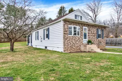 121 Old State Road, Reading, PA 19606 - Photo 1