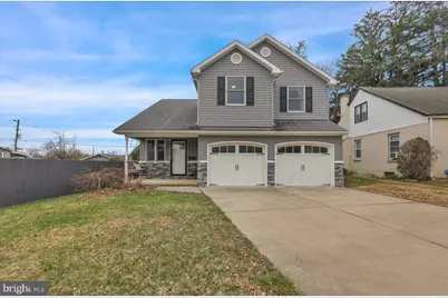 226 Montgomery Avenue, Reading, PA 19606 - Photo 1