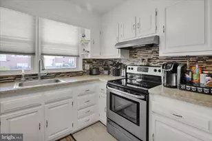 23 Hilbert Ct, Reading, PA 19606 - Photo 6