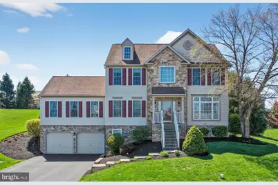 62 Sweetwater Lane, Wernersville, PA 19565 - Photo 1
