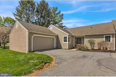 1962 Meadow Lane, Reading, PA 19610 - Photo 1