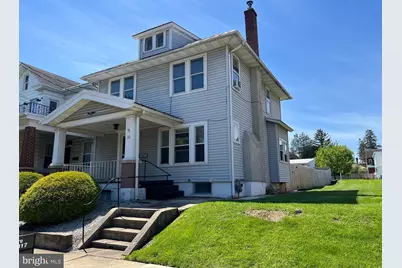 10 E Penn Avenue, Robesonia, PA 19551 - Photo 1
