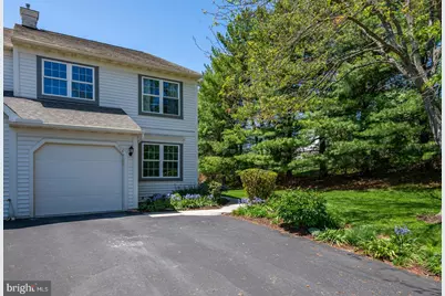 114 Wessex Court, Reading, PA 19606 - Photo 1