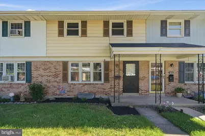 121 Pennbrook Av, Robesonia, PA 19551 - Photo 1