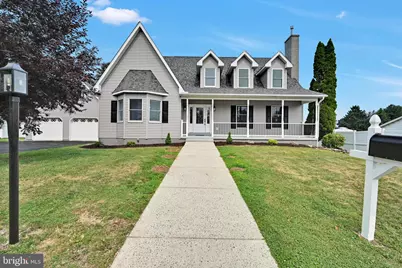 300 Beckley Street, Wernersville, PA 19565 - Photo 6