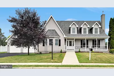 300 Beckley Street, Wernersville, PA 19565 - Photo 8