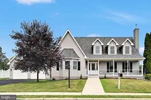 300 Beckley St, Wernersville, PA 19565 - Photo 8