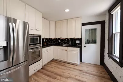 417 Chestnut Street, Reading, PA 19602 - Photo 12