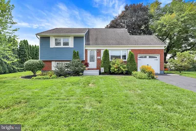 2614 Tennyson Avenue, Reading, PA 19608 - Photo 1
