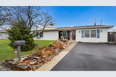 52 Post Lane, Levittown, PA 19054 - Photo 1