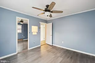 7 Indian Red Rd, Levittown, PA 19057 - Photo 16