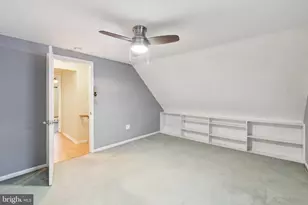 7 Indian Red Rd, Levittown, PA 19057 - Photo 28