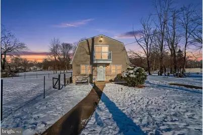 2623 E Avenue #E, Levittown, PA 19056 - Photo 1