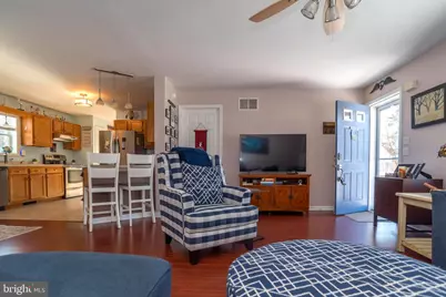 3820 Naples Street, Levittown, PA 19056 - Photo 6