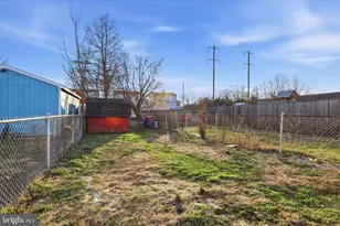 702 Corson St, Bristol, PA 19007 - Photo 30