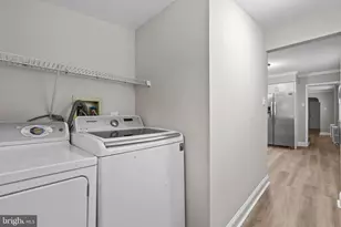 702 Corson St, Bristol, PA 19007 - Photo 12